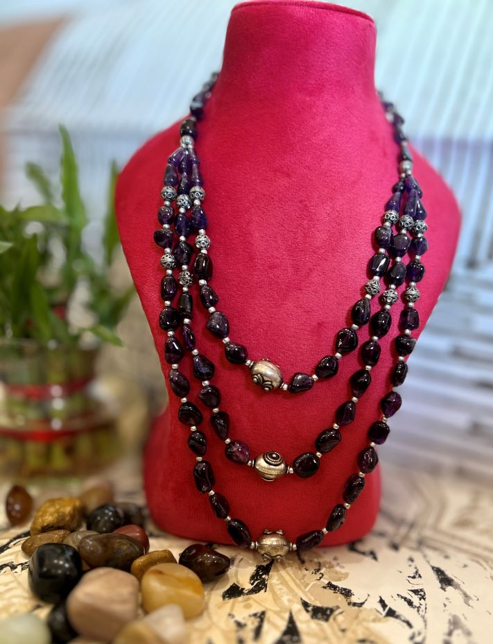 Buy Jfl - Jewellery For Less Trendy Cotton Red And Black Beads Krishna  Oxidise Pendant Necklace Set With Adjustable Thread For Women Online at  Best Prices in India - JioMart.